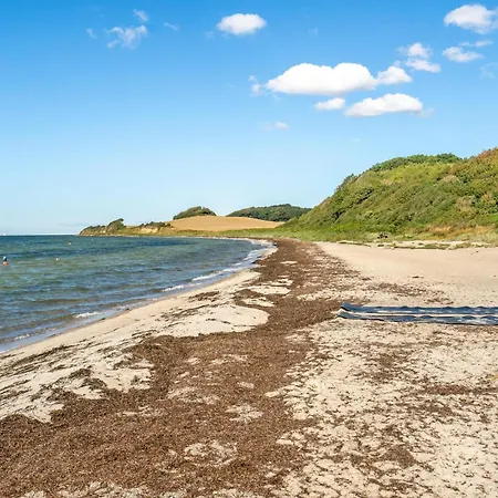 Prázdninový dům Awesome In Tranekær